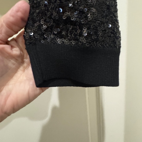 St. John Silk Sequin Bolero Sweater Jacket, Sz P - Picture 8 of 8